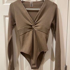 Elegant Tan Ribbed Long Sleeve Bodysuit